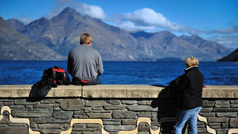 为吸引富人拯救经济,新西兰移民签证不再要求会说英语